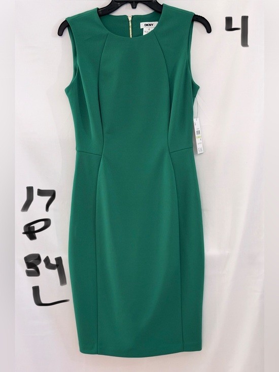 Dkny Dresses & Skirts - DKNY Emerald Green Sleeveless Sheath Dress